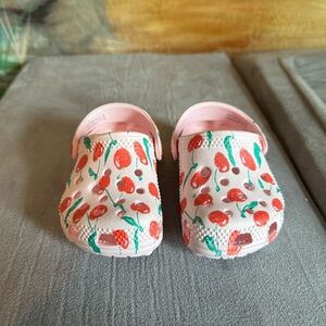 Cherry Print Kids Clogs - Pink